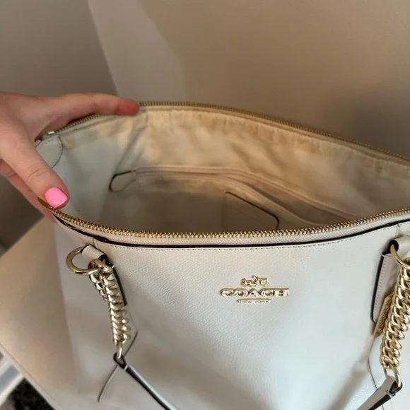 Coach Purse - Picture 3 of 7